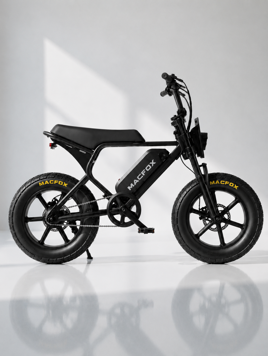 MacFox M16 — Black