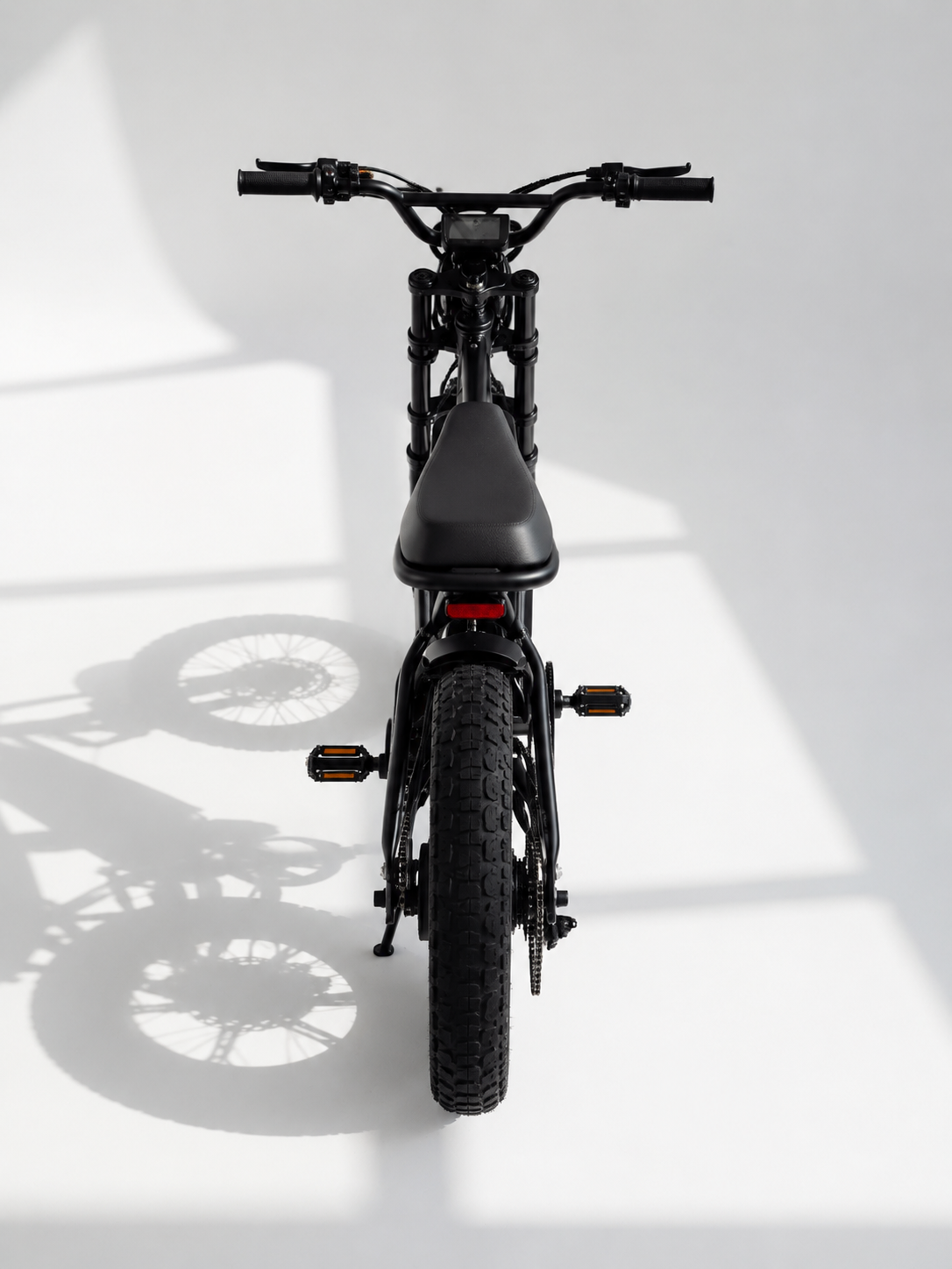 MacFox M16 Black electric bike rear view
