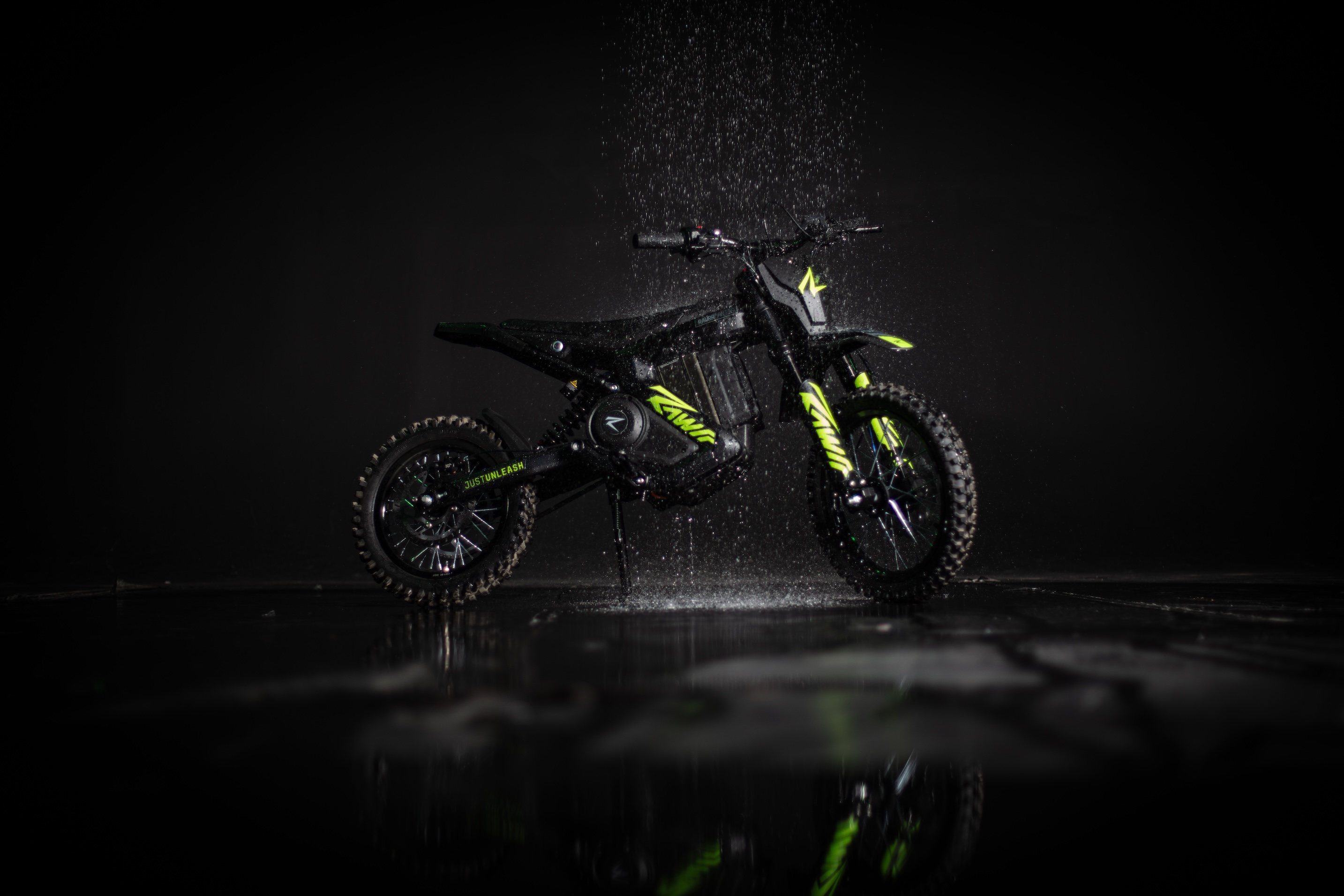 Mantis Mini thumbnail