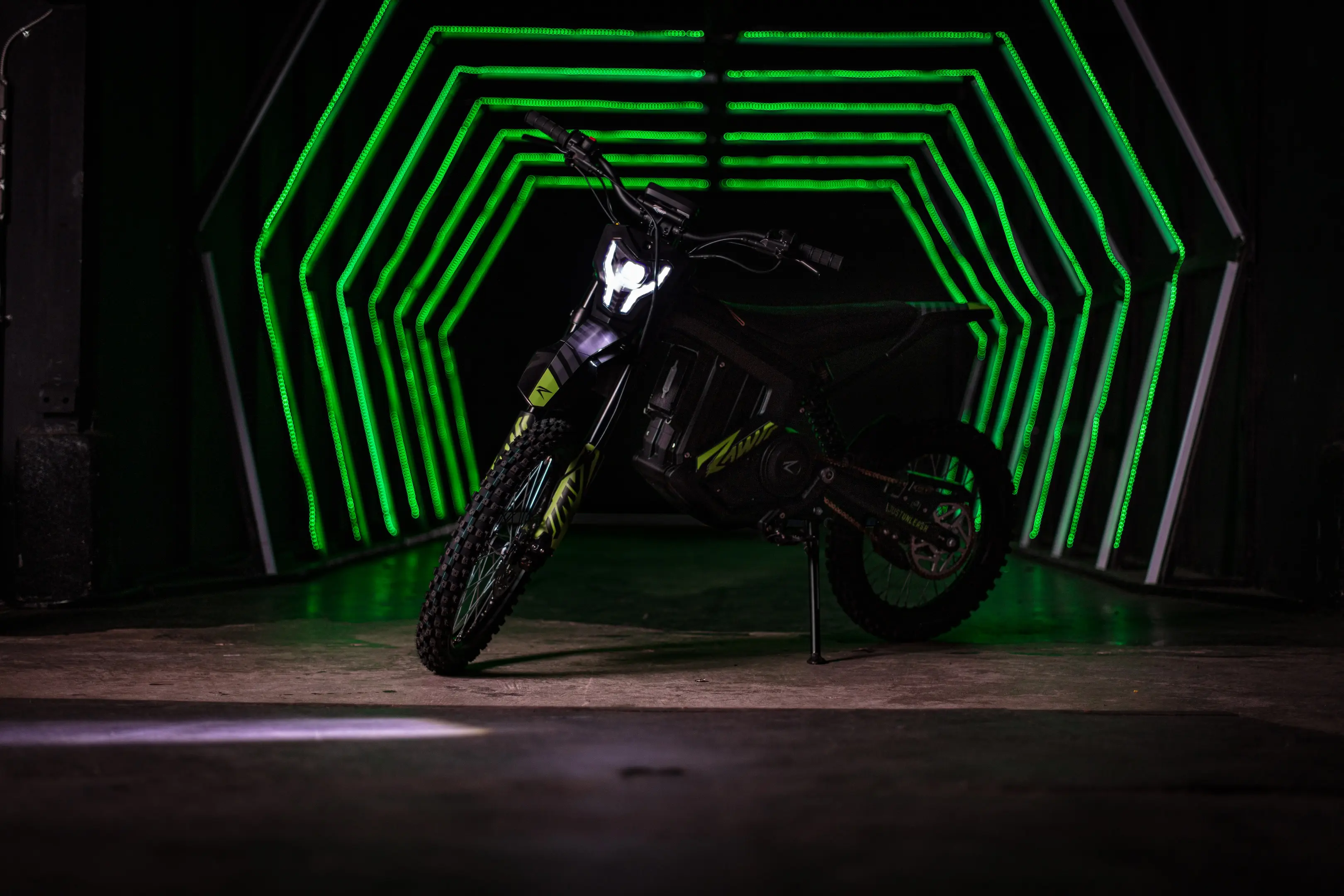 Mantis X thumbnail